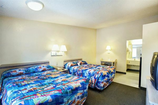 MOTEL 6 PINEHURST - ABERDEEN NC (Aberdeen)